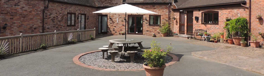 The Manor Coach House 호텔 Hindlip 외부 사진